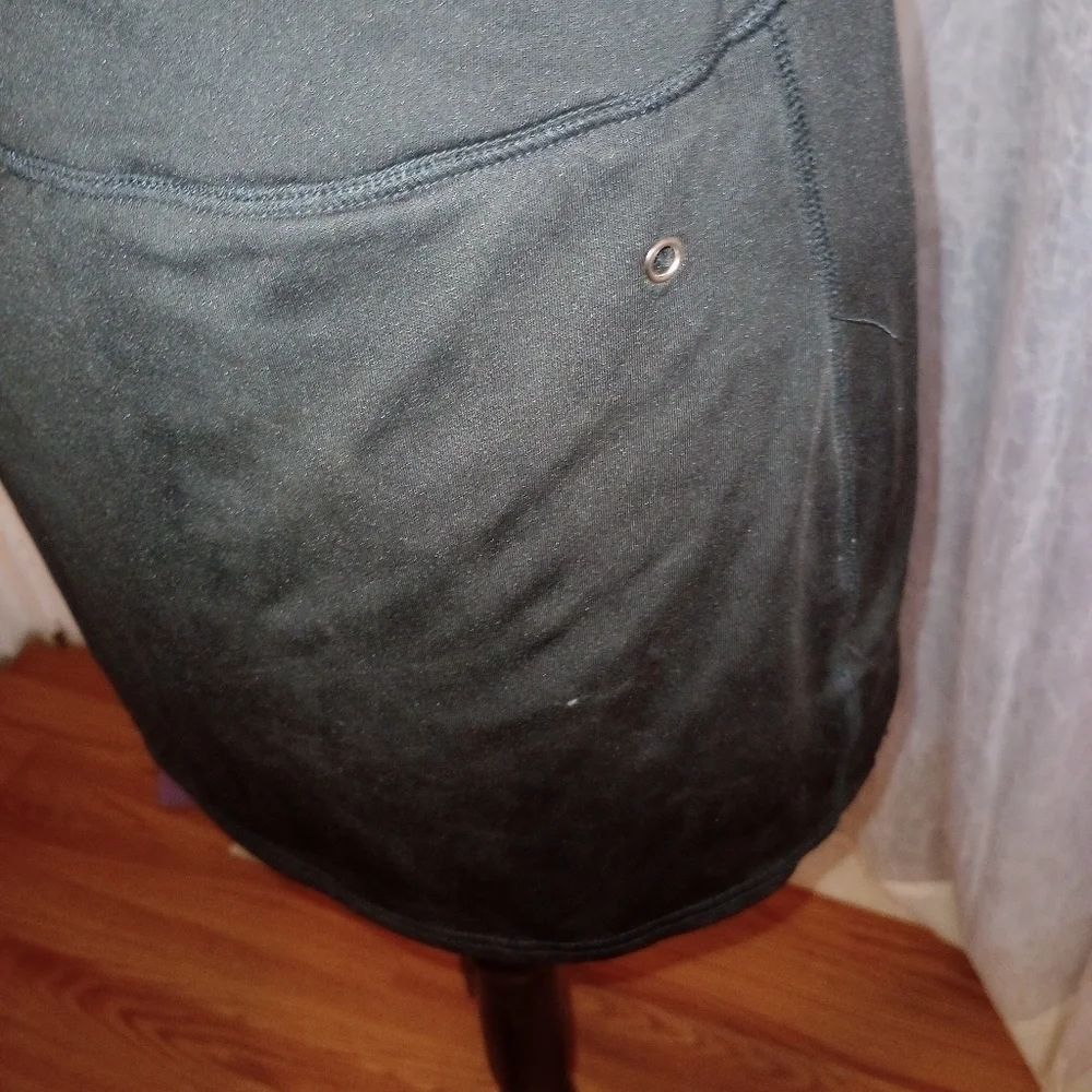 Lovin' Paris black lined golf skirt size medium